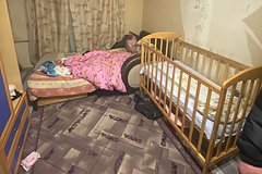 Россиянка заперла семимесячного ребенка в общежитии и ушла