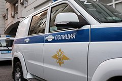 В Кирове двое мужчин похитили девушку у подъезда дома